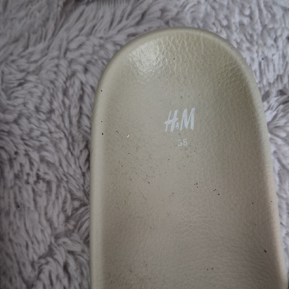 H&M Women's Beige Braided Slide Sandals - Picture 2 of 4